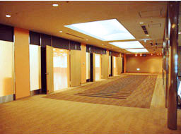 展示ホール ロビー